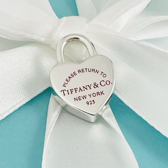 RARE Return to Tiffany Heart Padlock Charm Pendant in Red Enamel and Silver - Picture 3 of 6